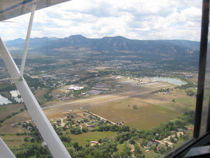 Scaled image img-0667-Boulder-Airport-BDU2.jpg 