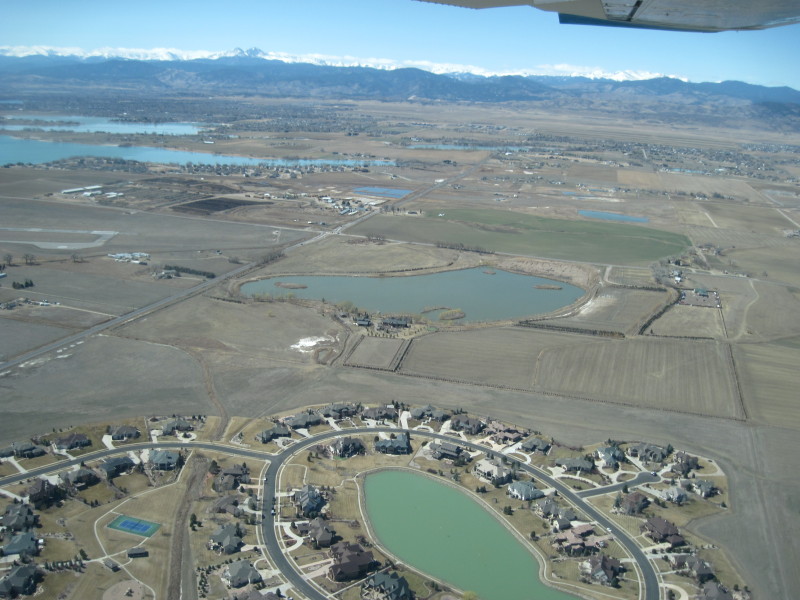 Scaled image img-2002-FNL-Moriah-Josh-20110323-airport-Longs-Peak-2.jpg 