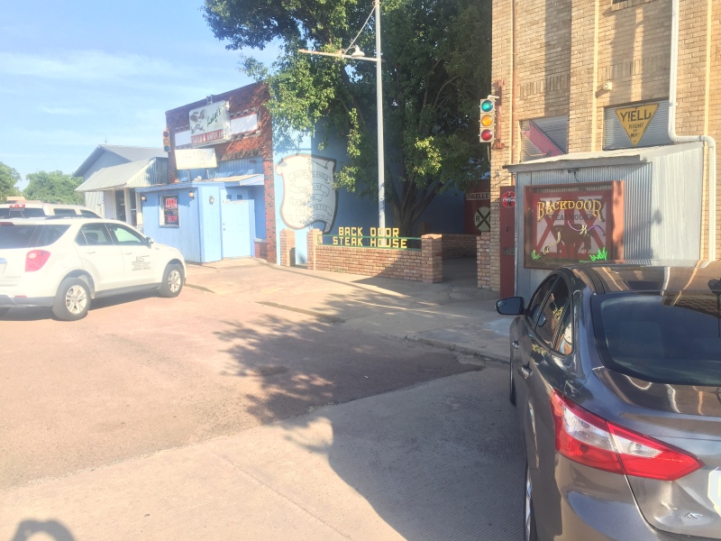 Scaled image img-1927.jpg 